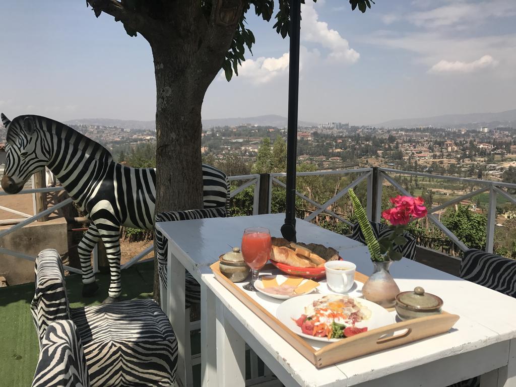 Pili Pili Boutique Hotel Kigali Extérieur photo